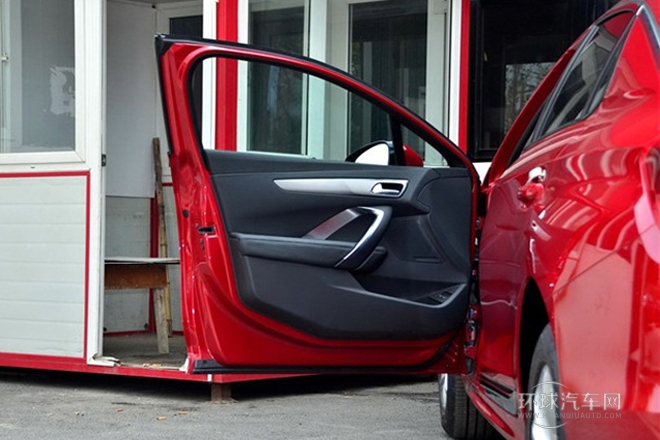 2014款 1.8L 自動(dòng)舒適版VTi140