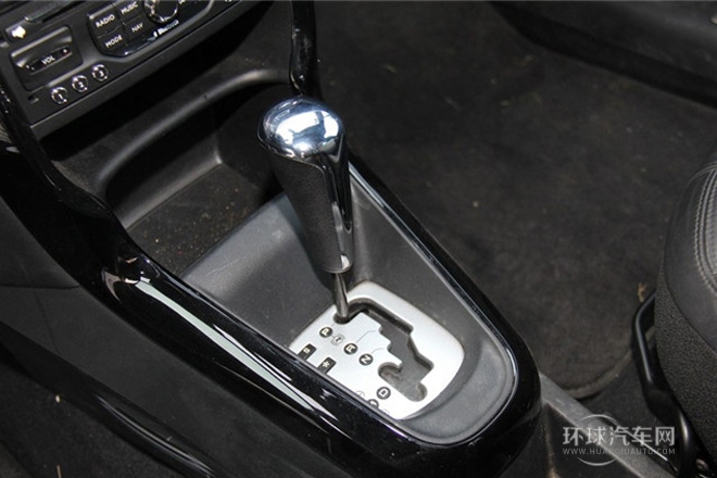 2013款 1.6L 至尊敞篷版