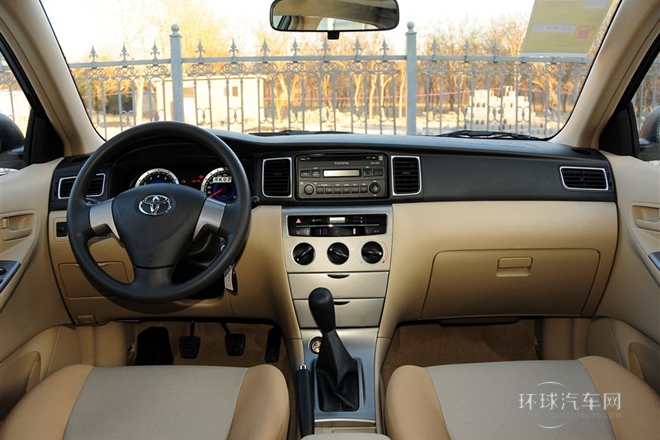 2013款 1.6L 手動(dòng)卓越版