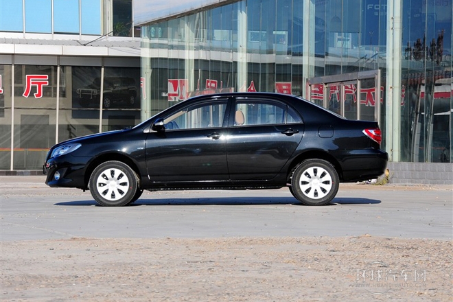 2013款 1.6L 自動(dòng)卓越版