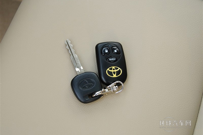 2013款 1.6L 手動豪華版