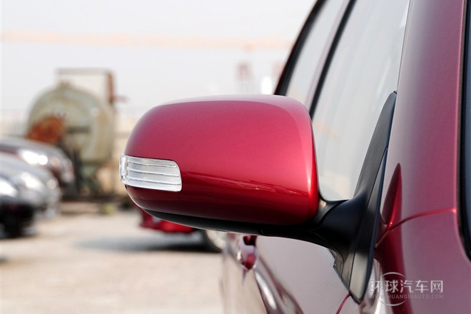 2013款 1.6L 自動(dòng)豪華版