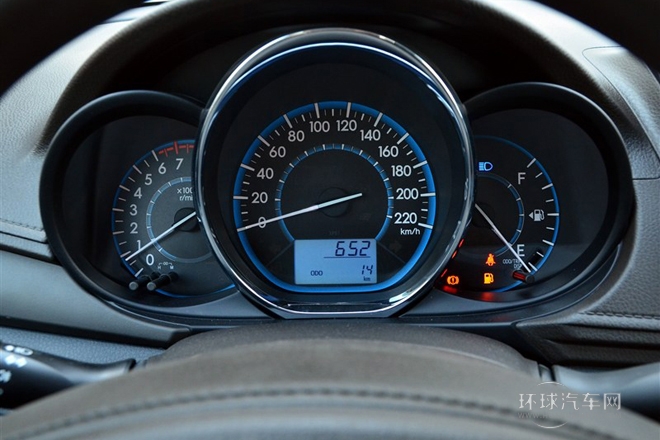 2014款 1.3L 手動超值版