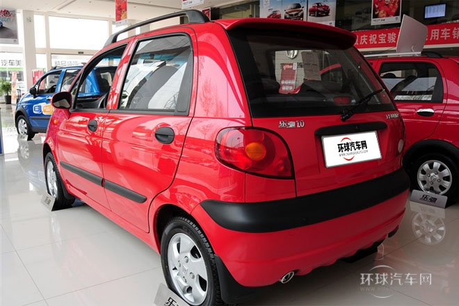 2012款 改款 1.0L 手動P-TEC時尚型