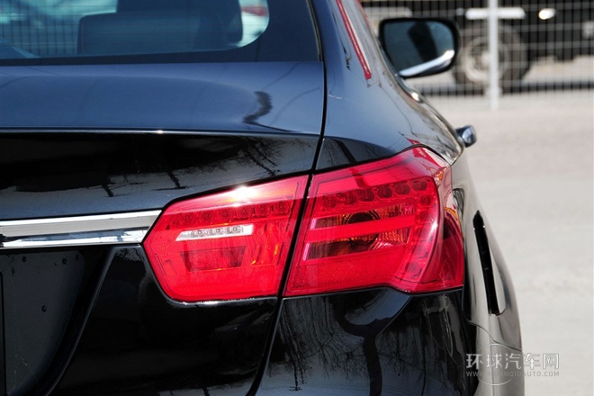 2013款 1.8T 政務(wù)版