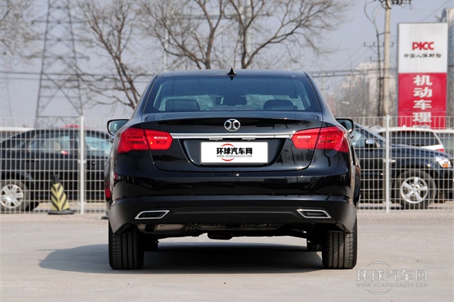 2013款 1.8T 政務版