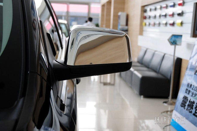 2012款 2.0T 精銳天窗版