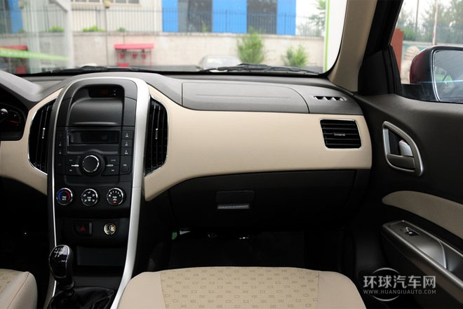 2013款1.5L手動   標準型