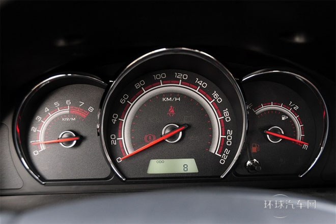 2013款1.5L手動   進取型