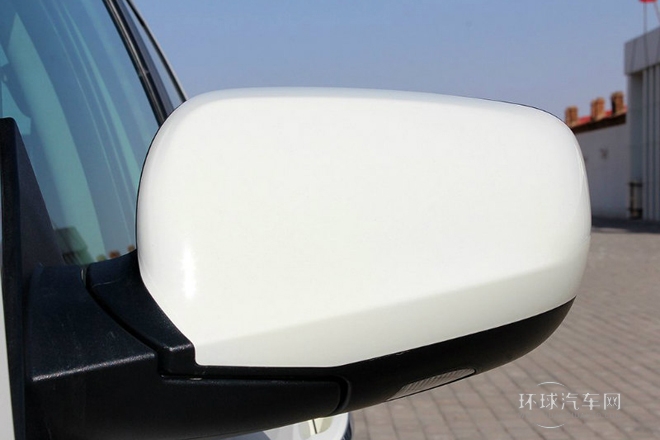 2013款 2.0T 時尚版