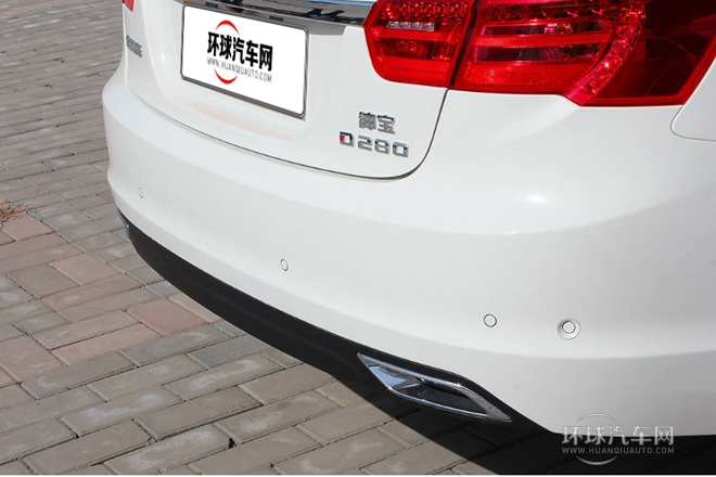 2013款 2.0T 時(shí)尚版