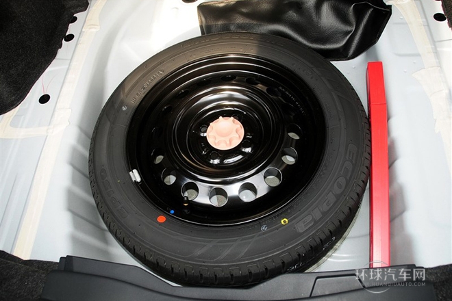 2014款 1.3L 自動型尚版