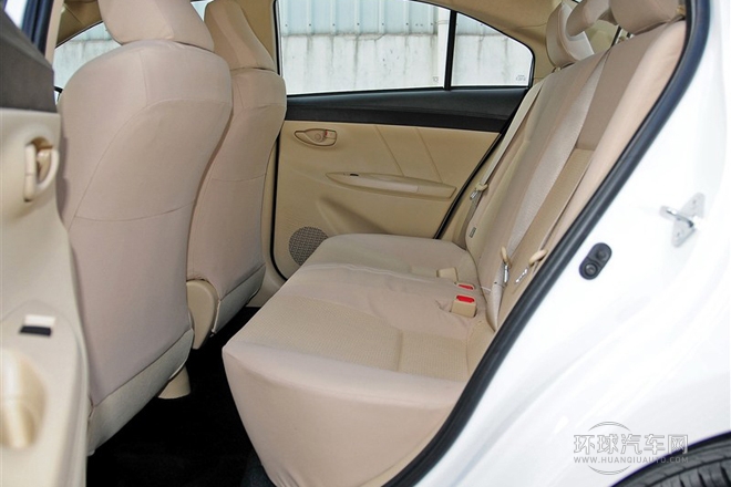 2014款 1.3L 自動型尚版