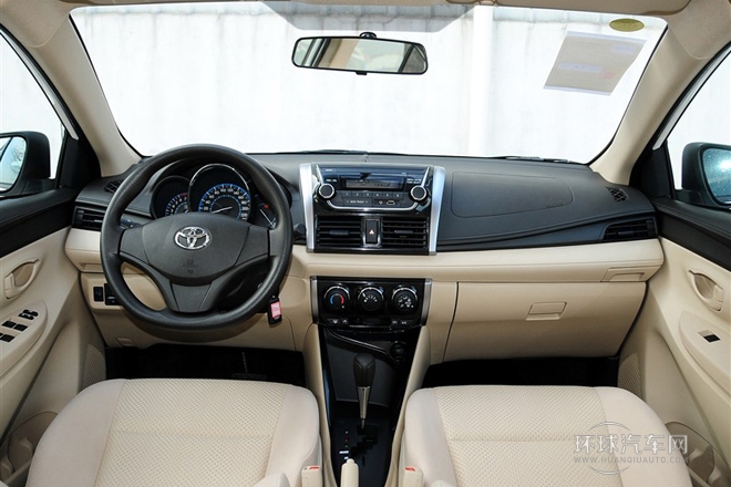 2014款 1.3L 自動型尚版