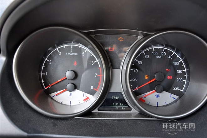 2014款 2.0L 手動尊貴型