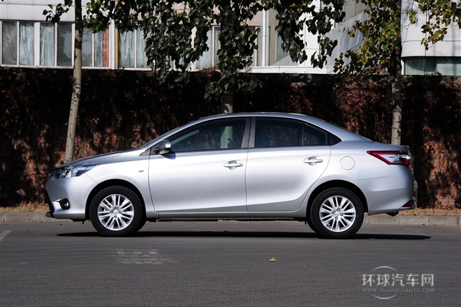 2014款 1.3L 自動智尚版