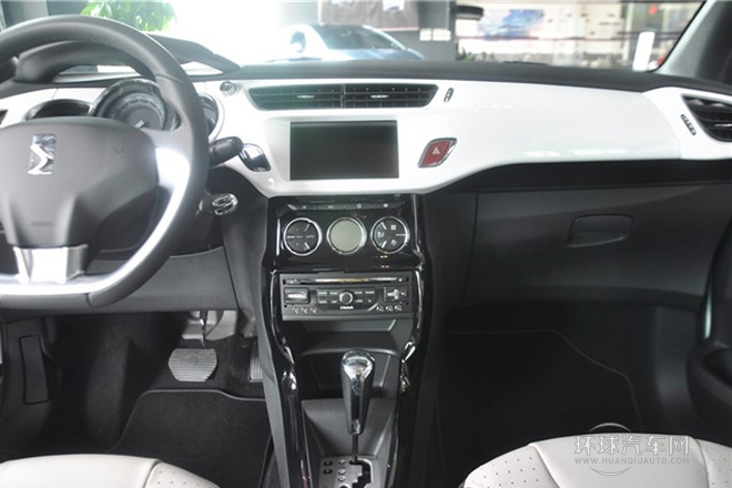 2013款 1.6L 風尚敞篷版