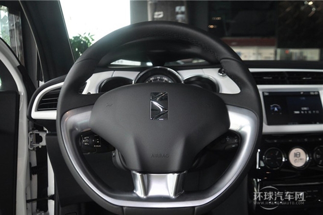 2013款 1.6L 風尚敞篷版