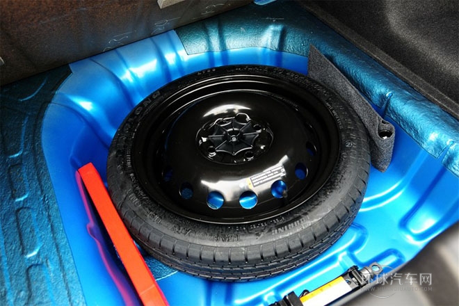 2013款1.8L手動   精英型