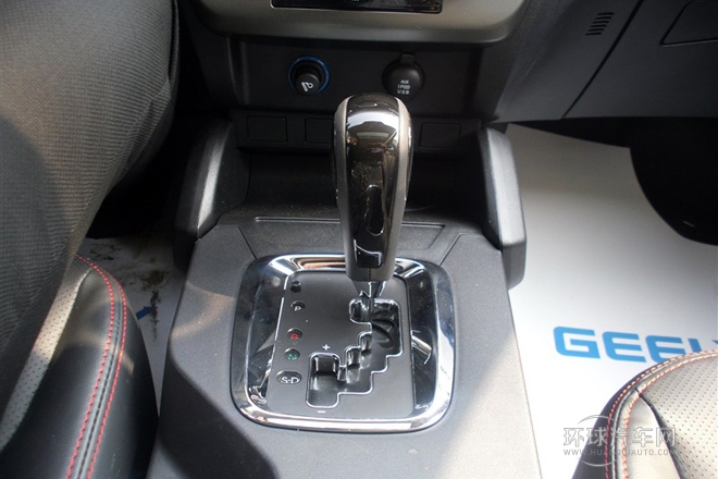 2014款 2.0L 自動豪華型