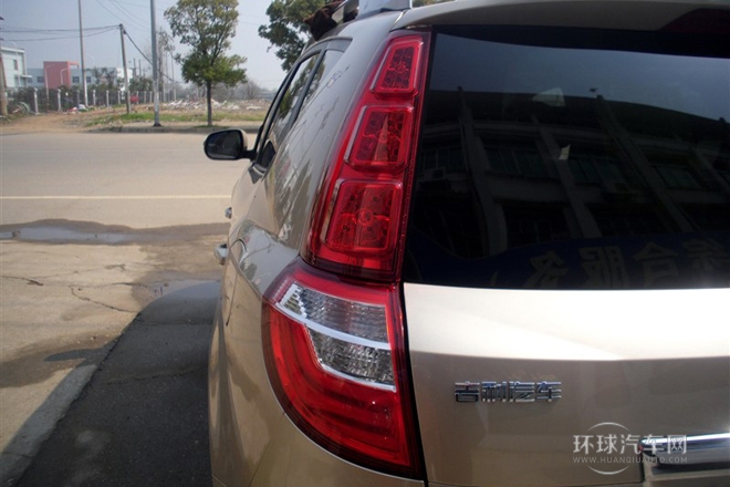 2014款 2.0L 自動豪華型