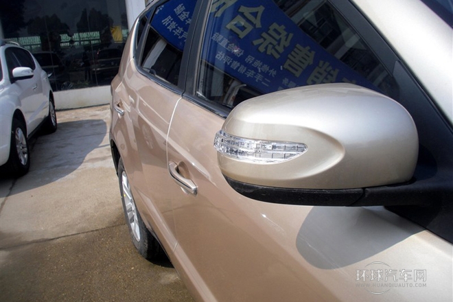 2014款 2.0L 自動豪華型