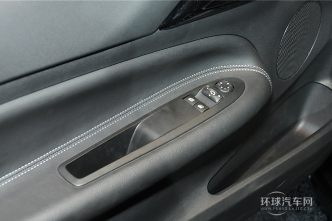 2013款 1.6L 時尚敞篷版