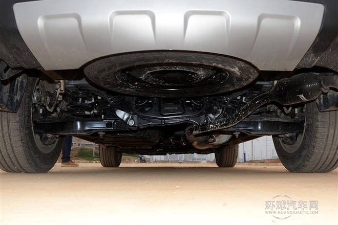 2014款 2.0L 自動尊貴型