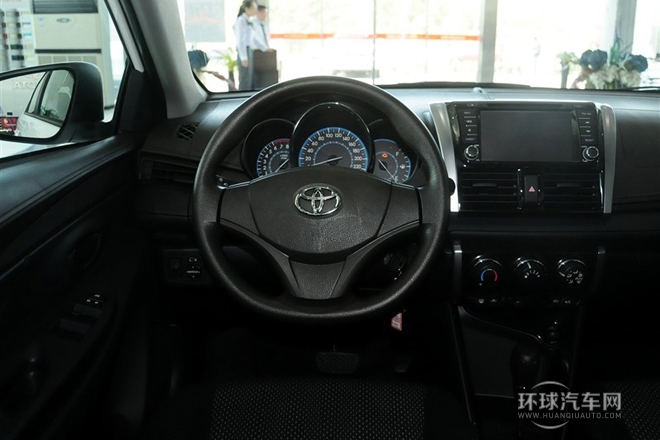 2014款 1.5L 自動智臻版