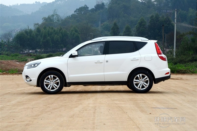 2014款 2.0L 自動尊貴型