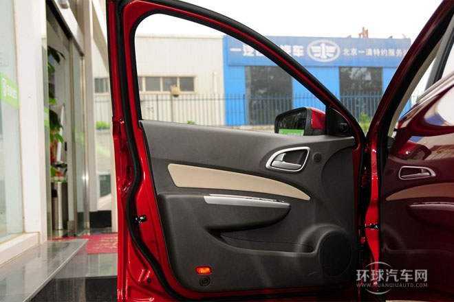 2013款1.8L手動   舒適型