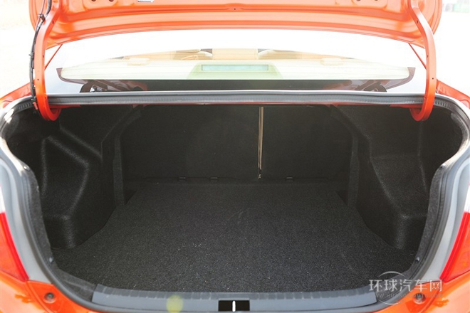 2014款 1.5L 自動智尊版