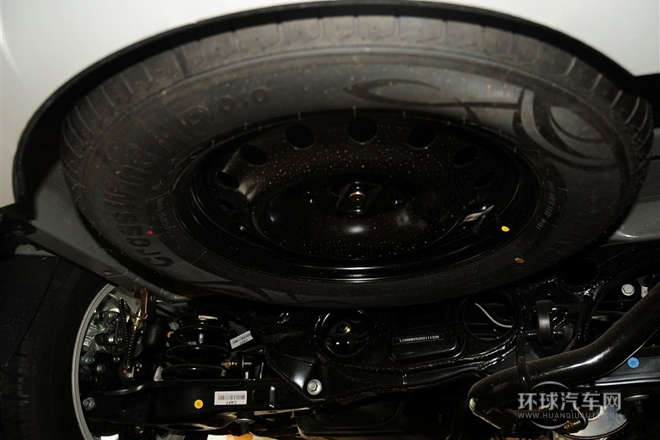 2014款 2.4L 自動尊貴型