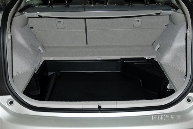 2012款 1.8L 標準版