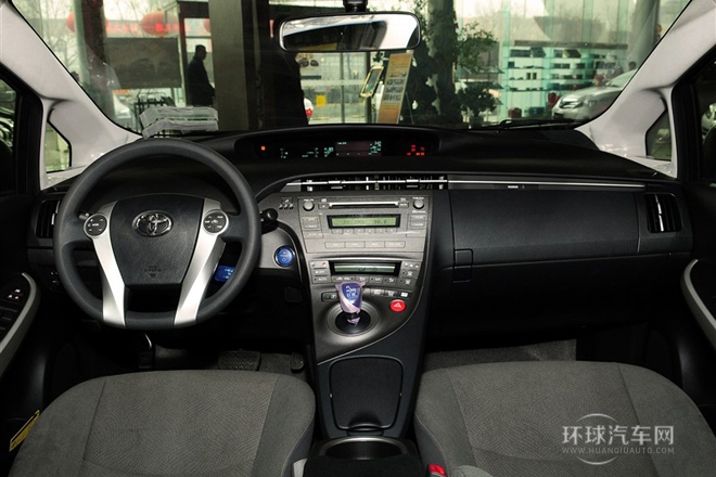 2012款 1.8L 標(biāo)準(zhǔn)版