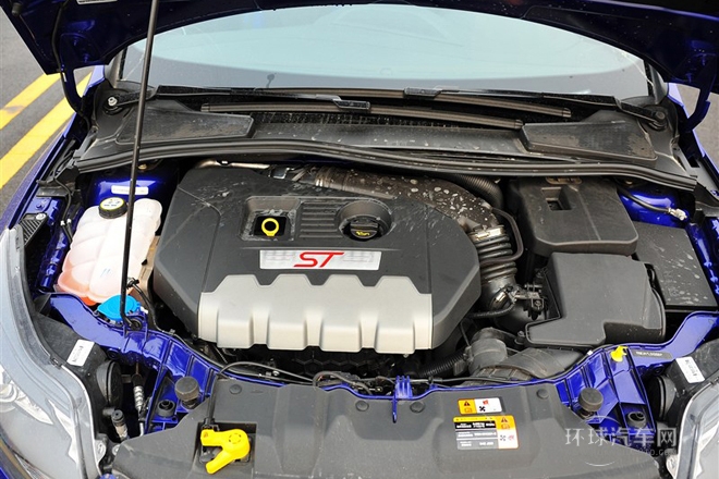 2013款 2.0T ST 標(biāo)準(zhǔn)版