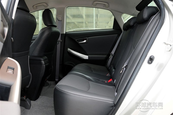 2012款 1.8L 豪華版