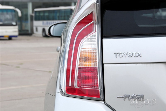 2012款 1.8L 豪華版