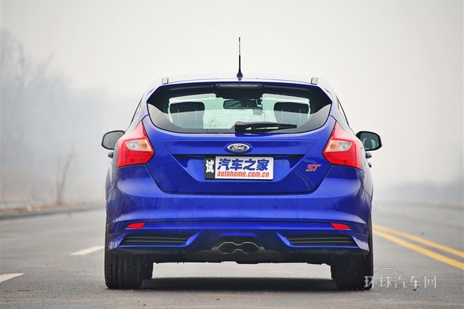 2013款 2.0T ST 標(biāo)準(zhǔn)版