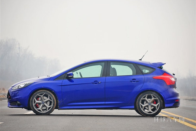 2013款 2.0T ST 標準版