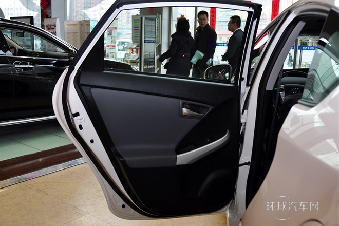 2012款 1.8L 豪華先進(jìn)版