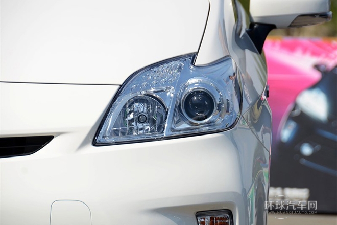 2012款 1.8L 豪華先進版