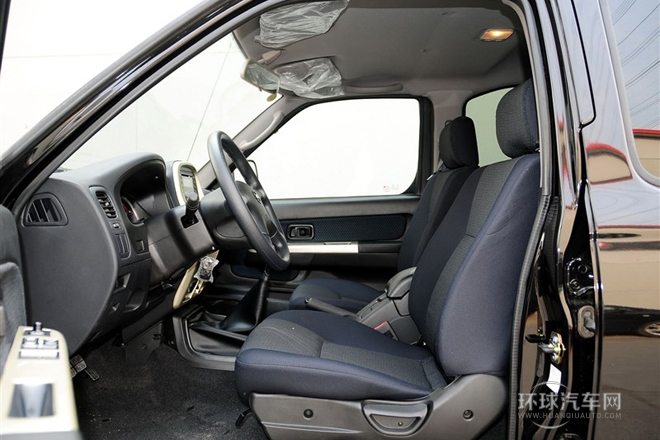 2013款 2.4L 兩驅(qū)豪華型 國IV