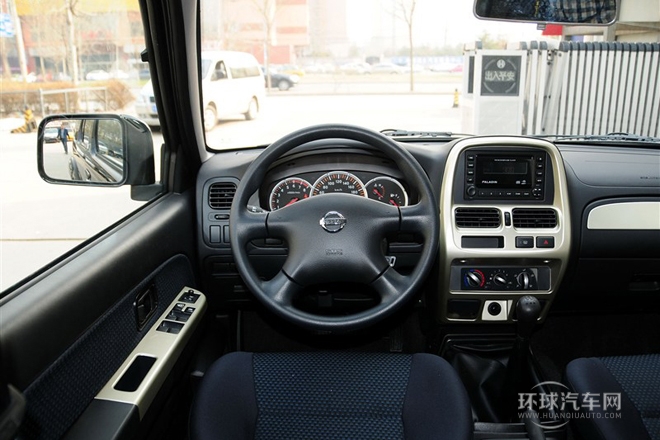 2013款 2.4L 四驅標準紀念版 國IV