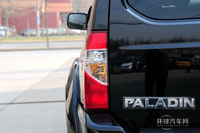 2013款 2.4L 四驅標準紀念版 國IV