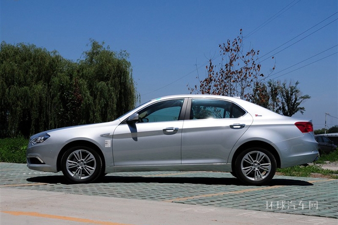 2013款 2.0T 舒適版