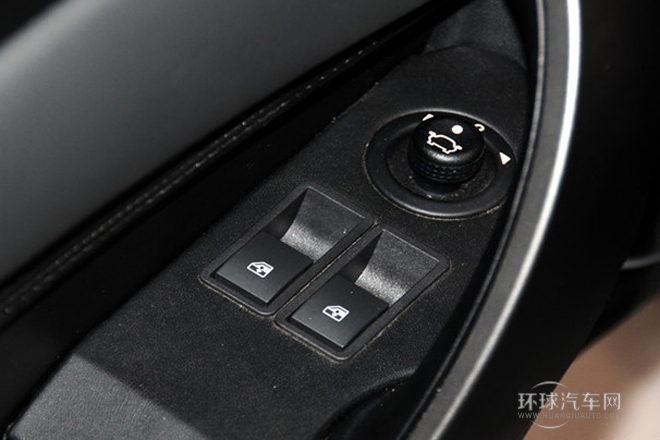 2011款 3.5 V6四座運動版