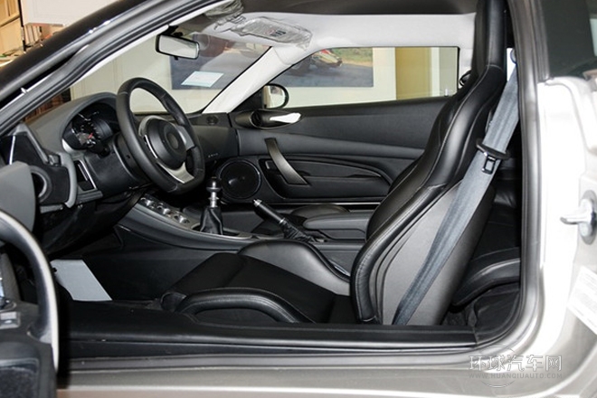 2011款 3.5 V6四座運動版