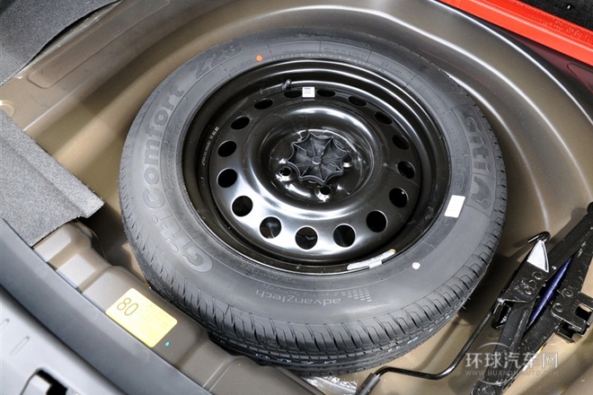 2011款 新銳版 1.5L 手動標準型