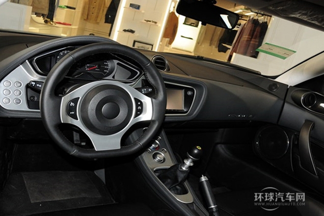 2011款 3.5 V6四座運(yùn)動版